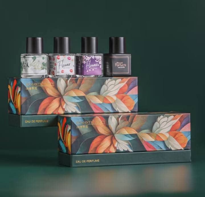 Romantic Party inner perfume 1 set (4pcs 10ml )